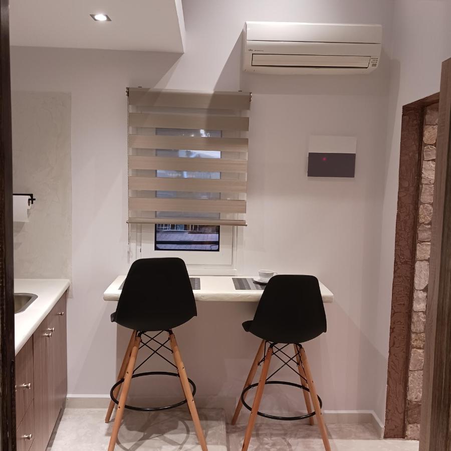 Appartement Boutique Eptalofos 15Min From Airport And Sea à Kouvarás Extérieur photo